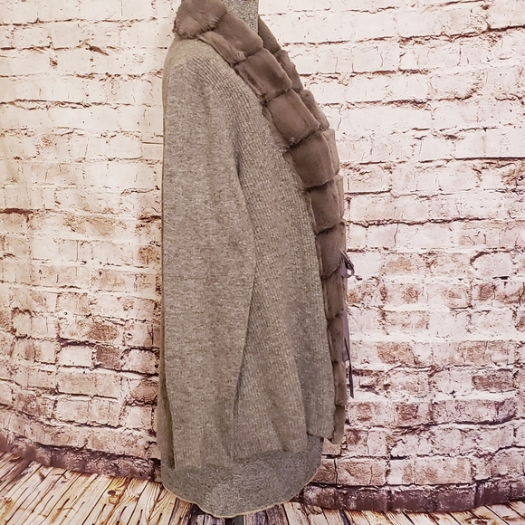 Soft Surroundings Cardigan Sweater Faux Fur Medium - Picture 4 of 6